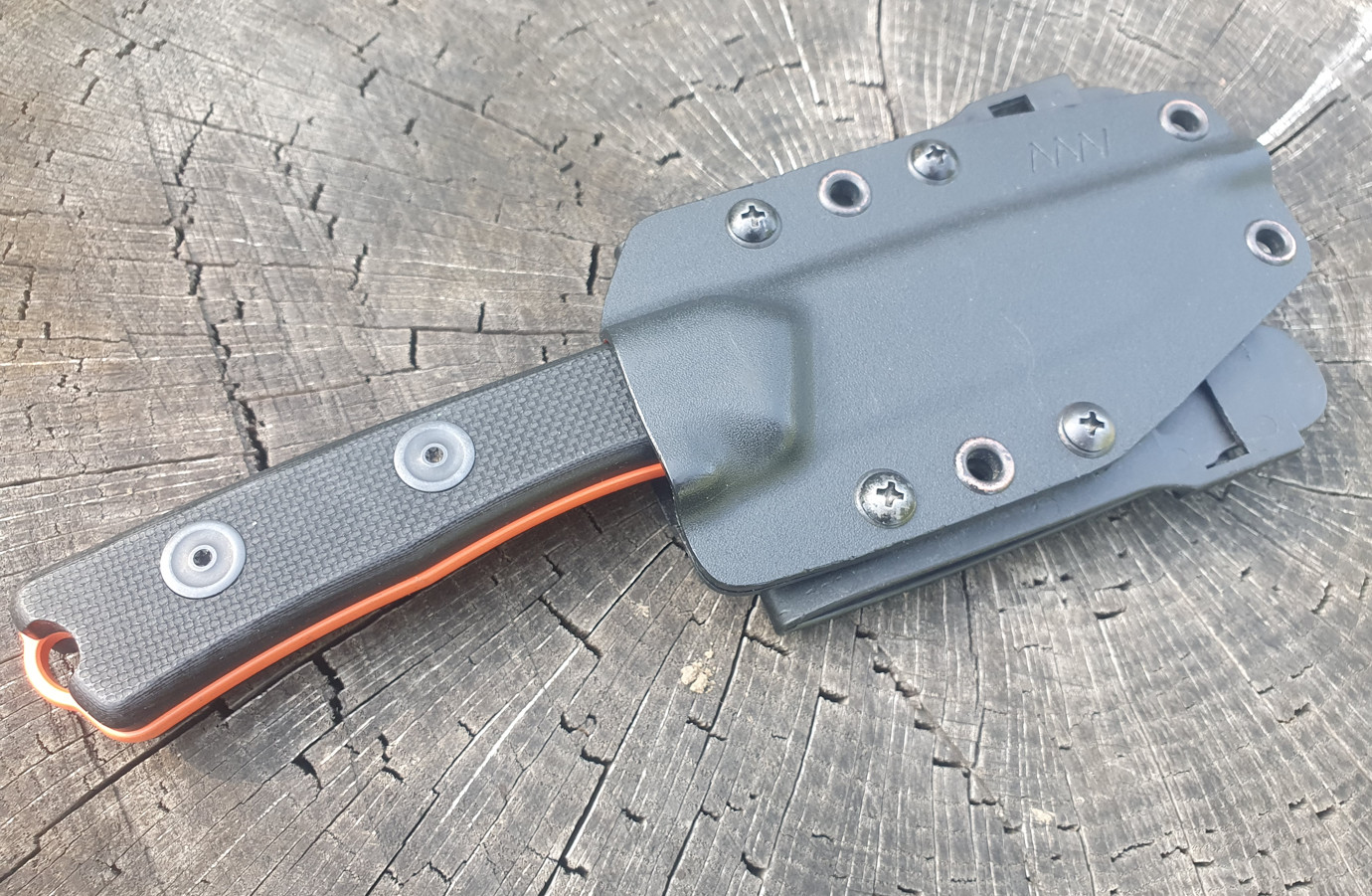 anv p200 pouzdro